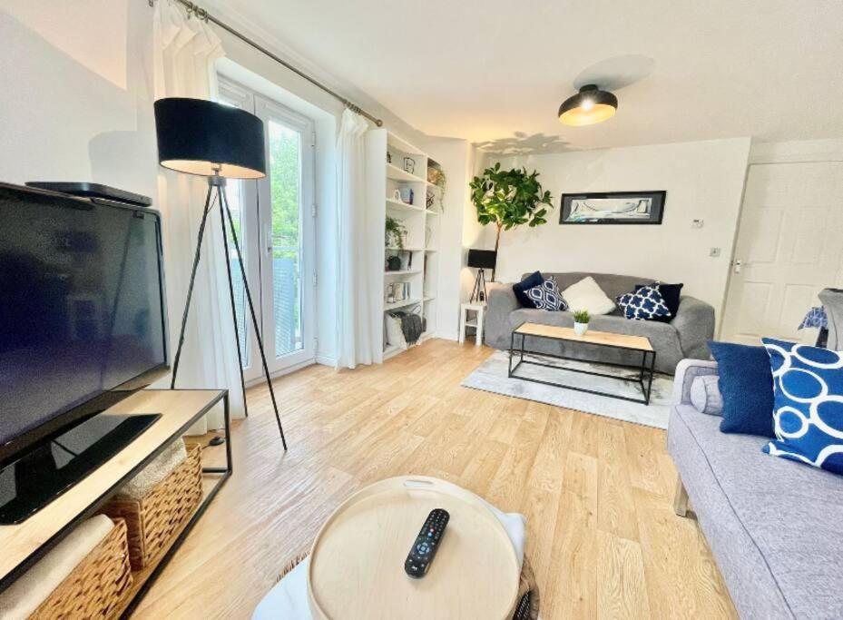 Lovely 2-Bedroom Bristol Apartment. Free Parking. المظهر الخارجي الصورة